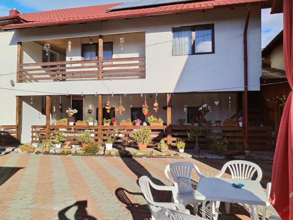 Casa Irina Hotel Manastirea Humorului Exterior photo